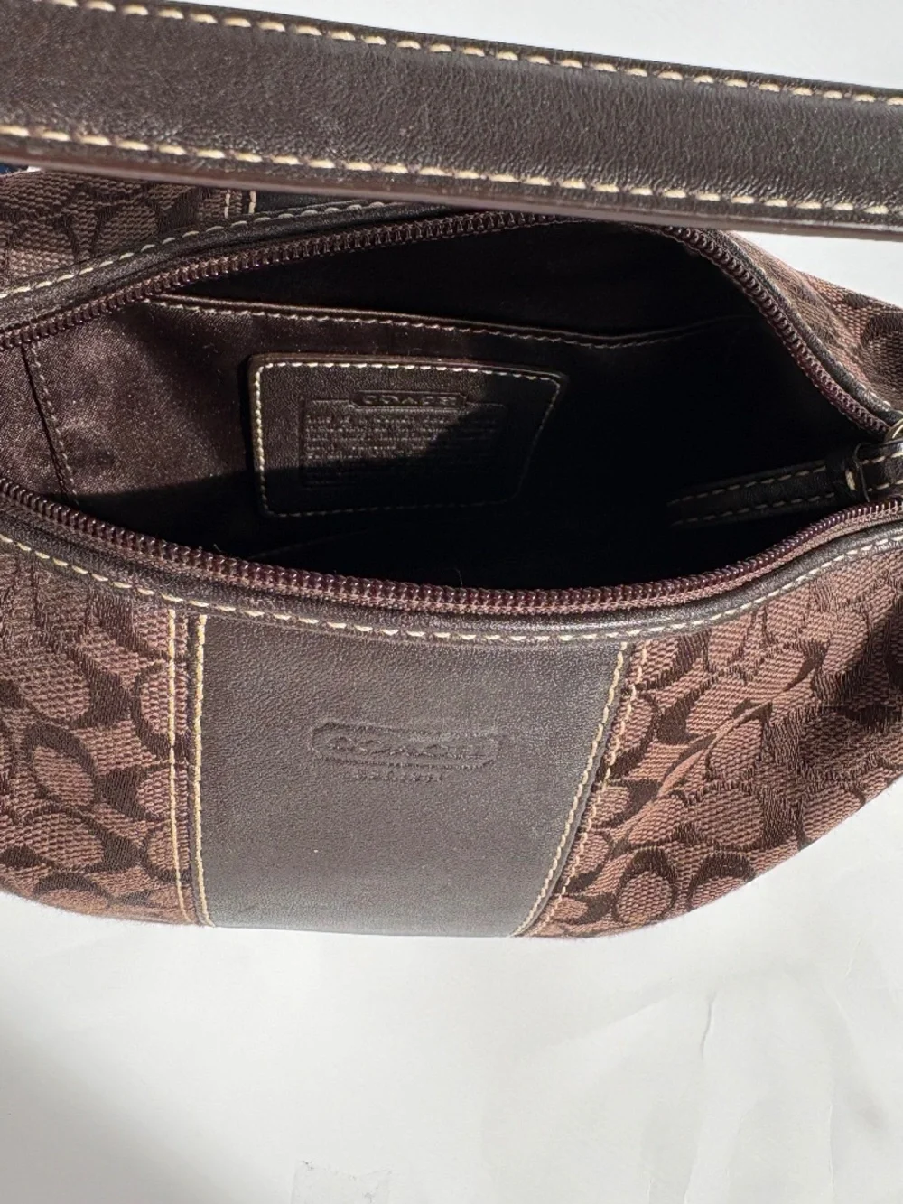 Vintage Coach Handbag - Picture 3 of 4